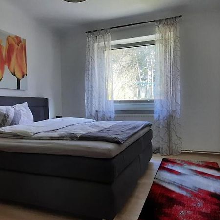 Ferienhaus Im Gruenen/Monteurzimmer 奥拉宁堡 外观 照片